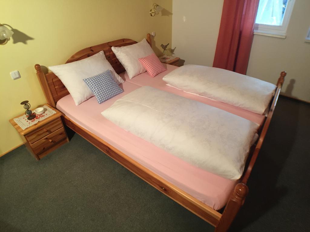 Apartmenthaus Simmer اوبرترون المظهر الخارجي الصورة
